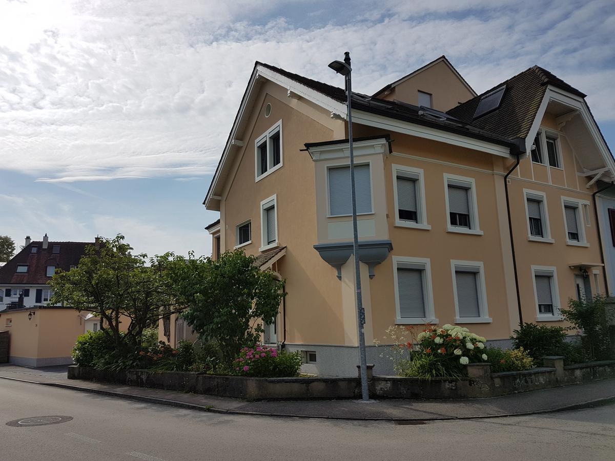 Niros Bed & Breakfast Birsfelden Buitenkant foto